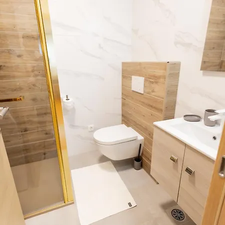 Hozi House -4 Cozy Apartment's Free Parking * 卢布尔雅那