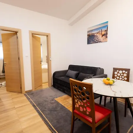 Hozi House -4 Cozy Apartment's Lägenhet Ljubljana