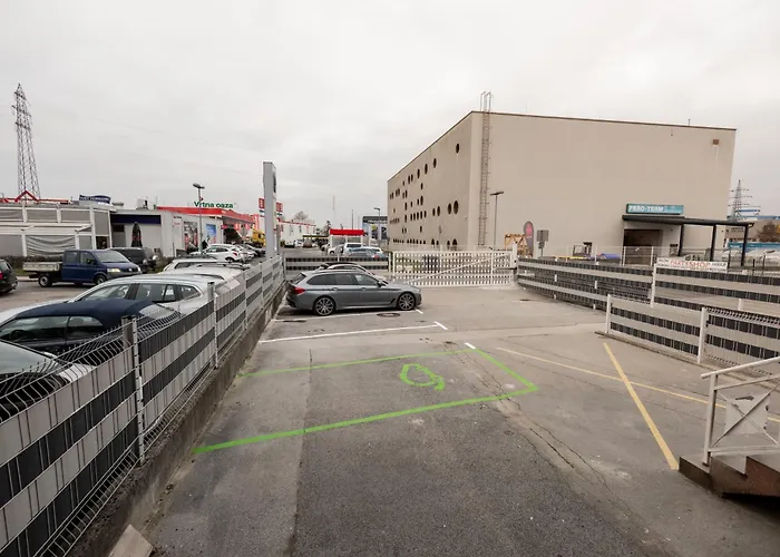 Hozi House -4 Cozy Apartment's *